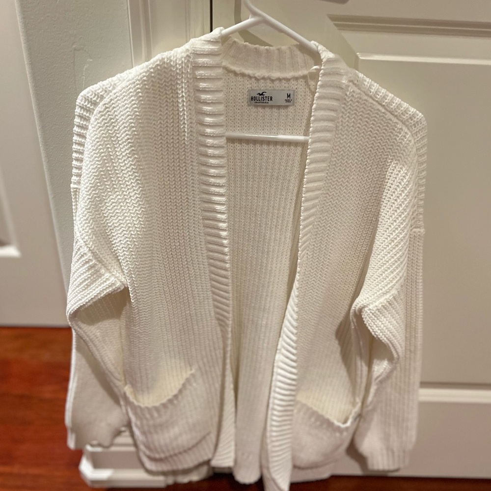 Hollister Cardigan